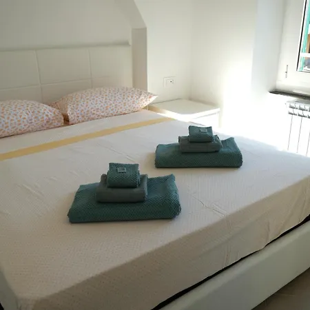 Apartament A Pochi Passi Dal Mare Di San Michele By Portofinovacanze