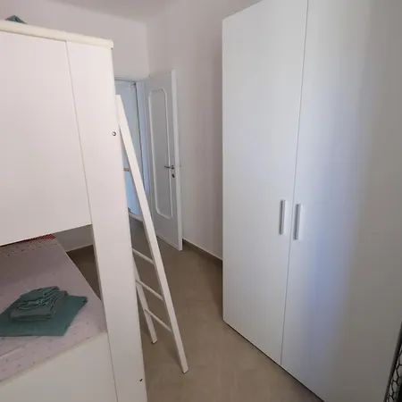 A Pochi Passi Dal Mare Di San Michele By Portofinovacanze Apartament Rapallo