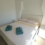 A Pochi Passi Dal Mare Di San Michele By Portofinovacanze